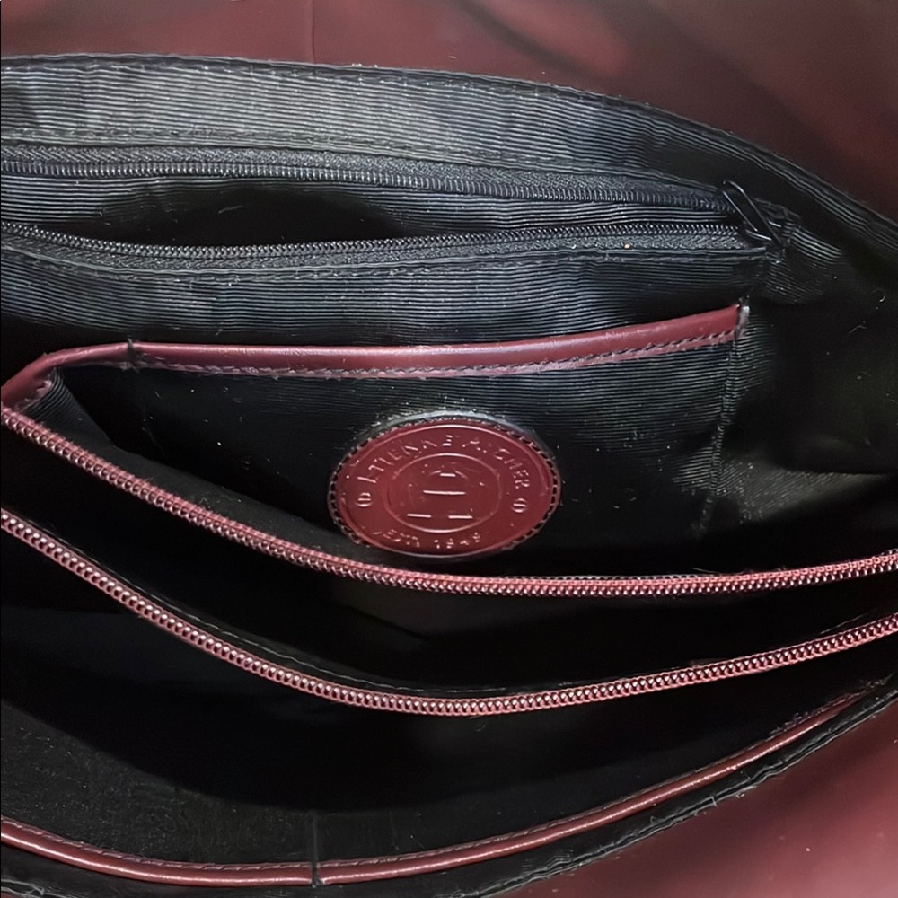 Etienne Aigner Burgundy Leather Shoulder Bag with Gold Hardware - Picture 14 of 16